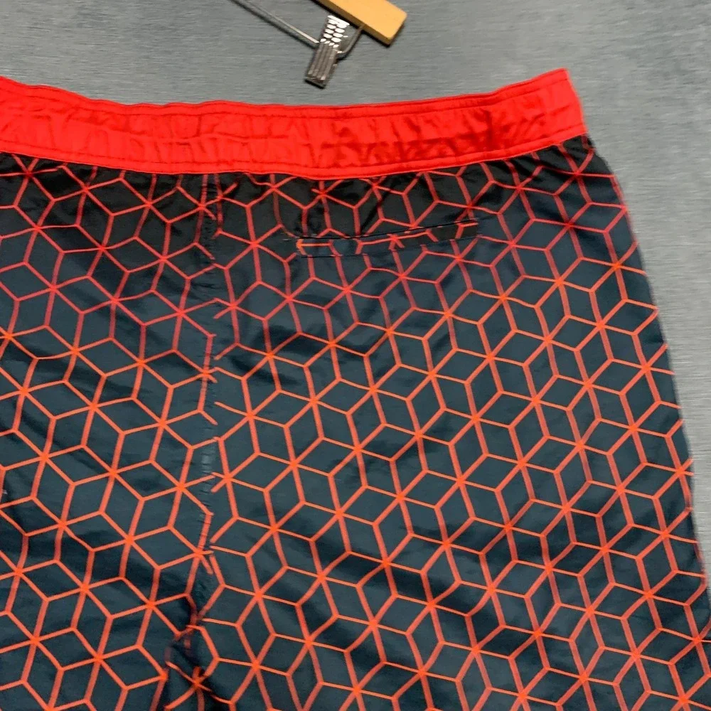 Bass Pro Shops Board Shorts Mens 2XL Black Geometric Mesh Lined Drawstring Beach